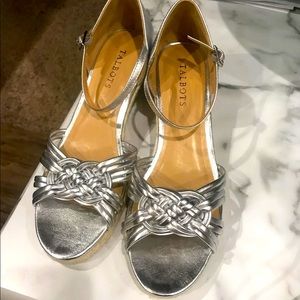 Brand NEW Talbots size 9.5